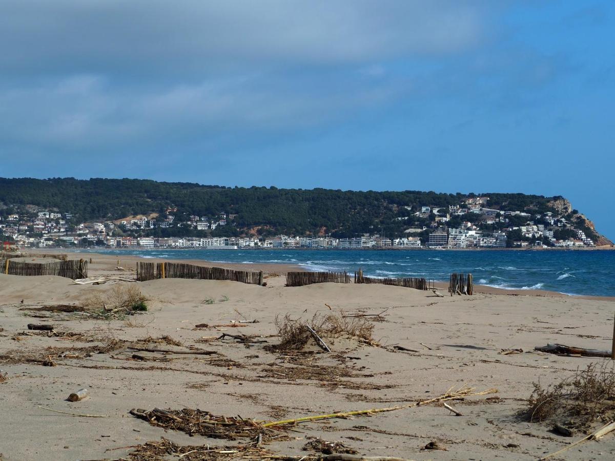 Apartamento Centrico Y Renovado, 100M De La Playa L'Estartit Exterior photo